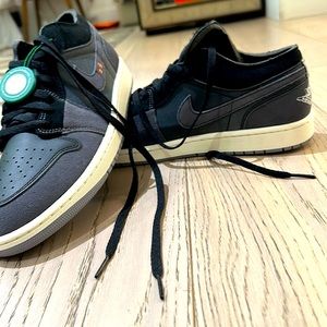 NWT AIR JORDAB 1 LOW